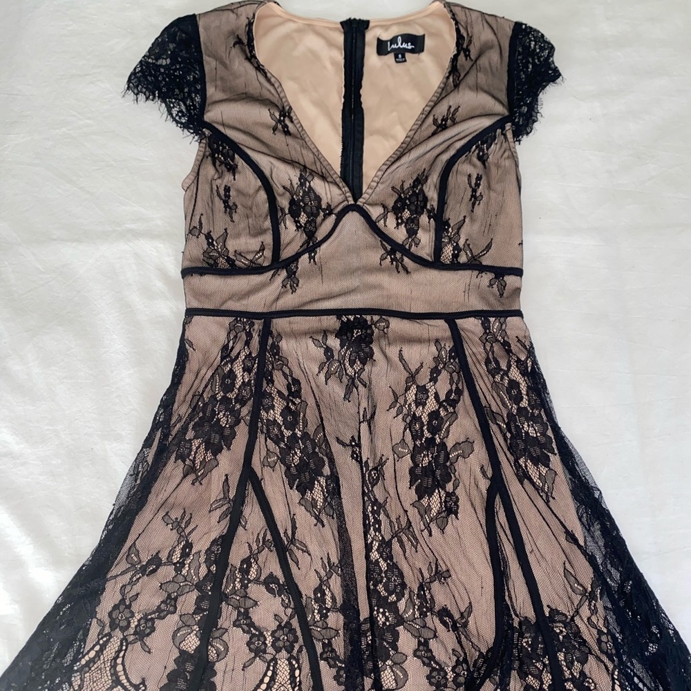 Black and tan Lulu’s lace mini dress